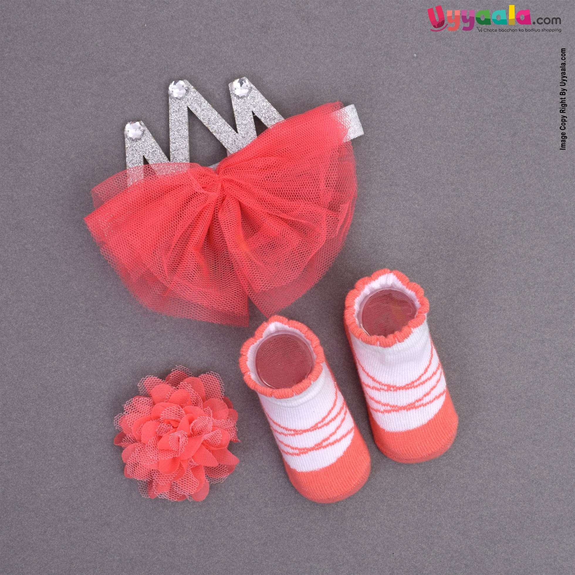 LION BEAR Glittery headwrap, flower bow clip & booties set (3 pcs) for babies - pink with glittery crown patch, 0 - 12 m