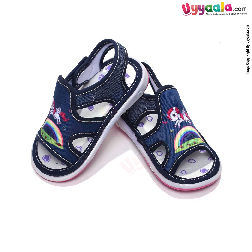 Kids Collection Let's go Chu-Chu Sandals Cute Pony Print