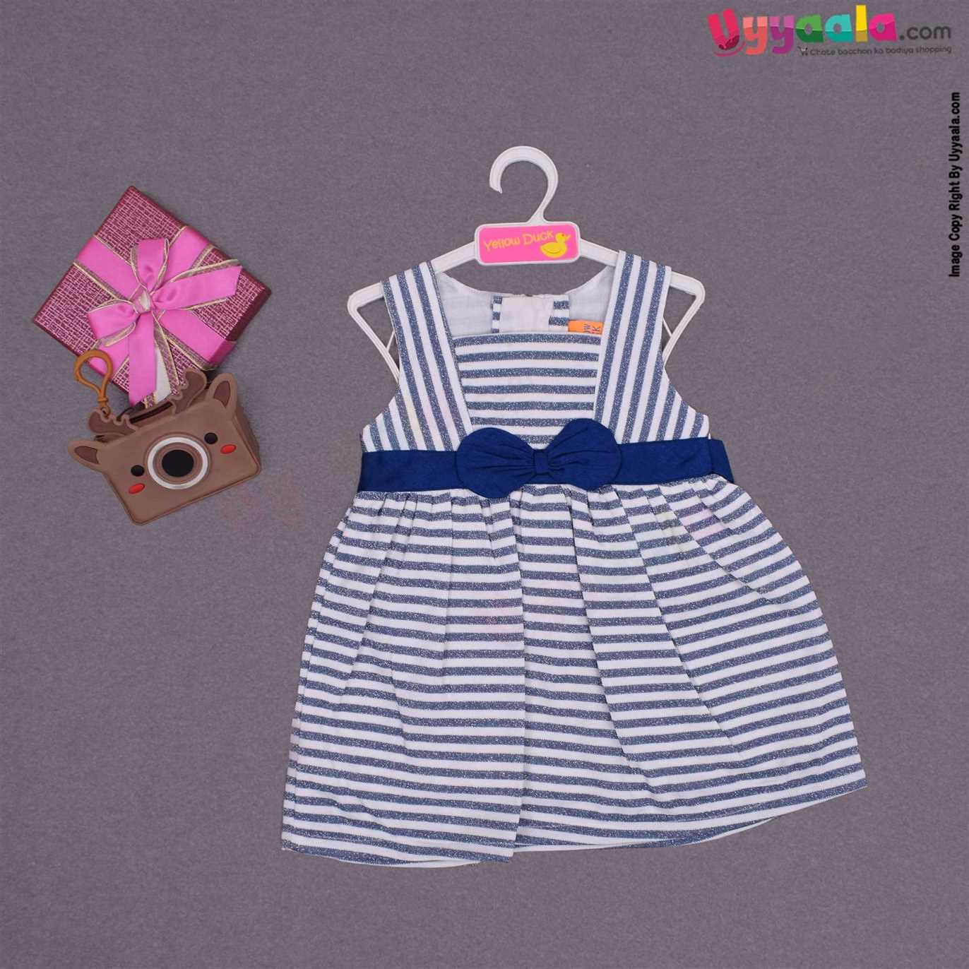 Sleeveless party wear frock for baby girl