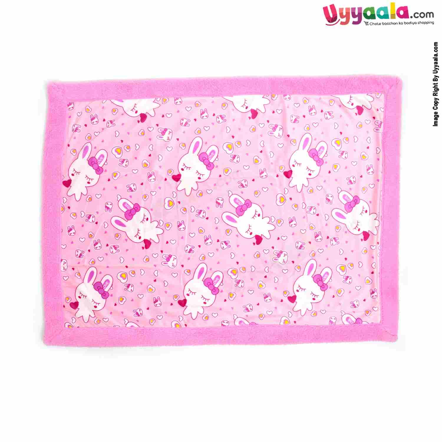 Super Soft Double Layered Blanket One Side Fur & Another Side Velvet with Border & Hello Print for Babies 0-24m Age, Size (102*80 Cm) - Pink