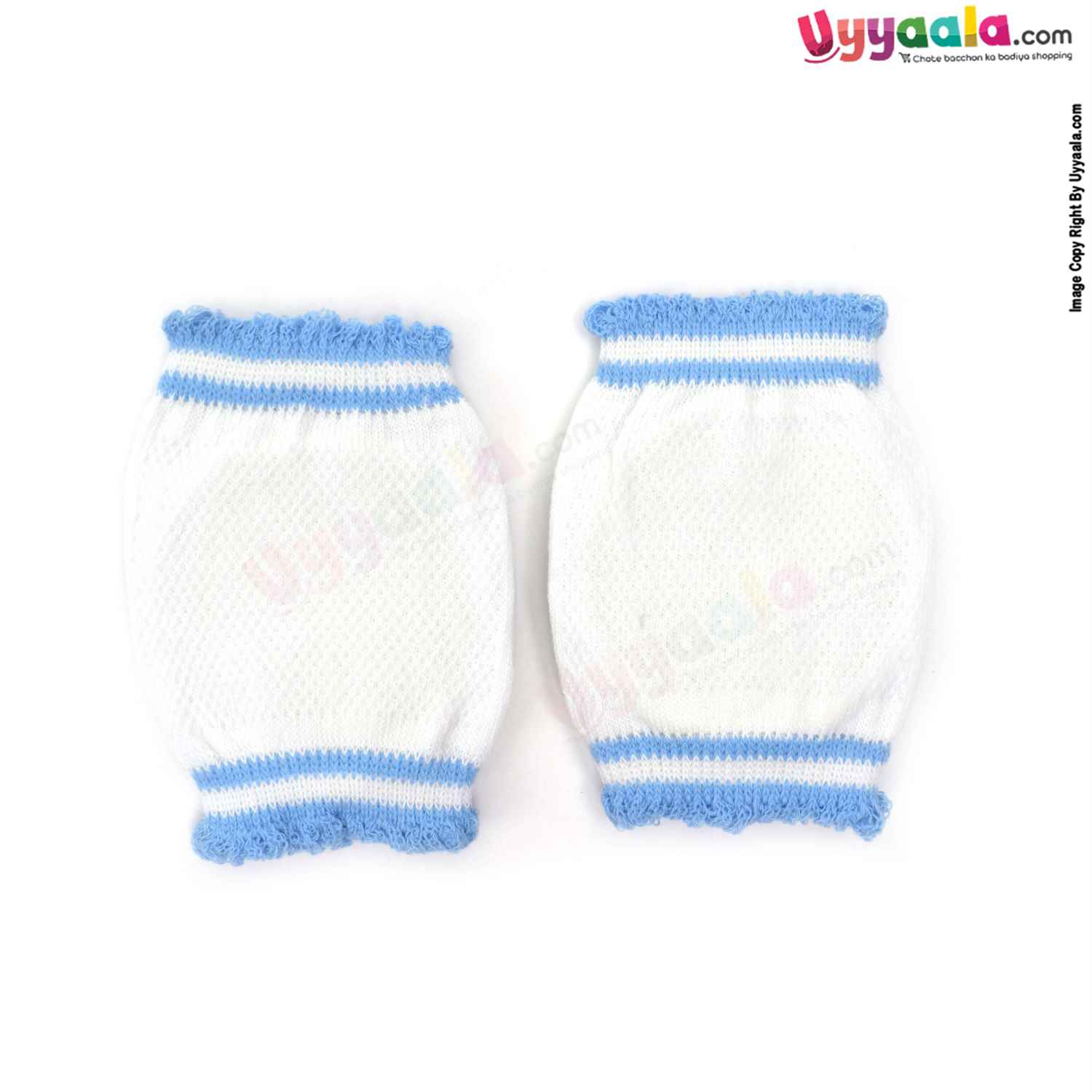 Hosiery Cotton Stretchable Knee Protection Pads for Crawling Babies with Apple Patch Pack of 1 Pair , 6m-2Y Age - White & Light Blue