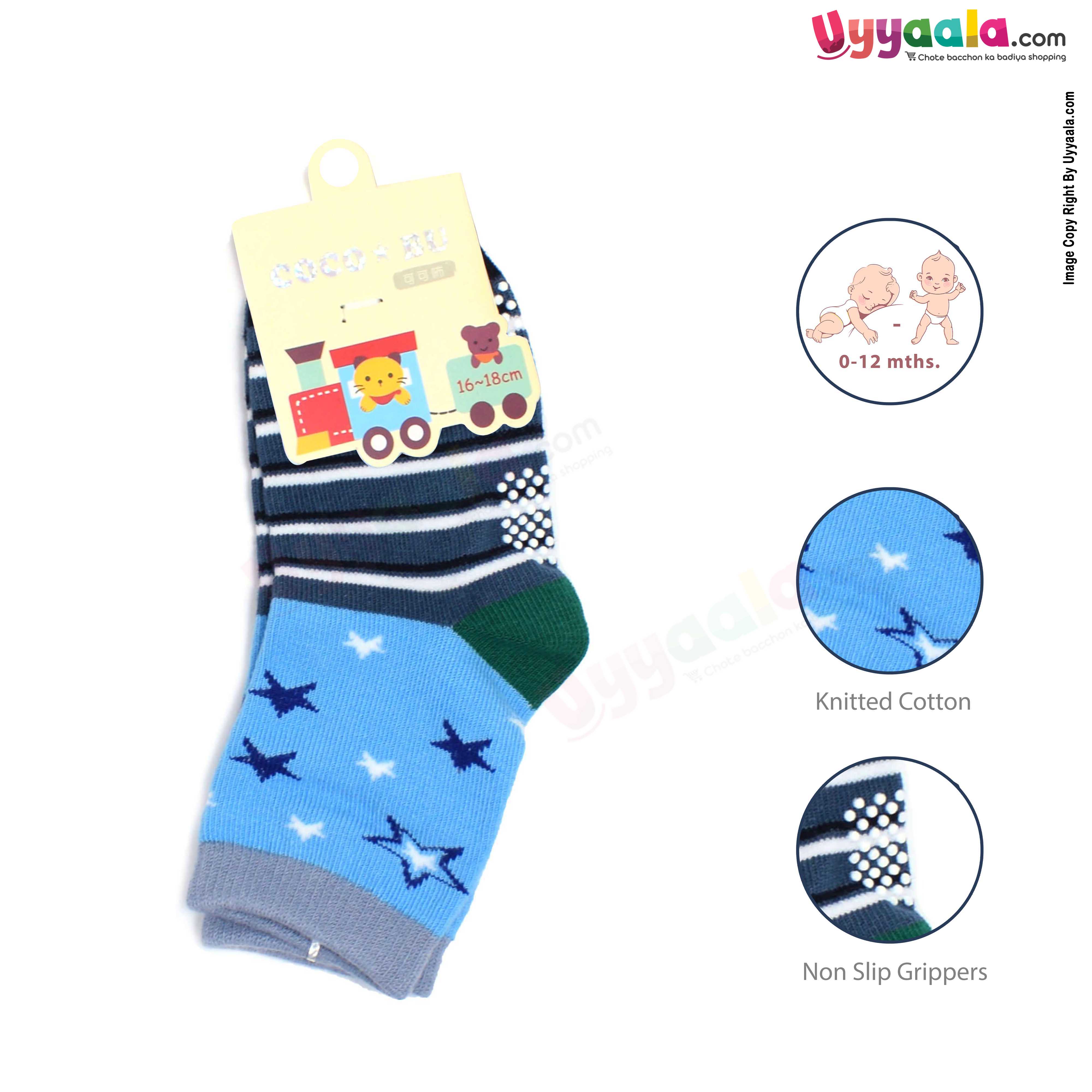 COCO BU Grip Socks Boy With Star Print (16-18cm) - Sky Blue & Green